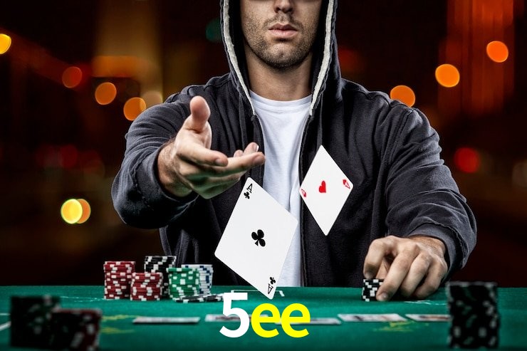 5ee App Interface